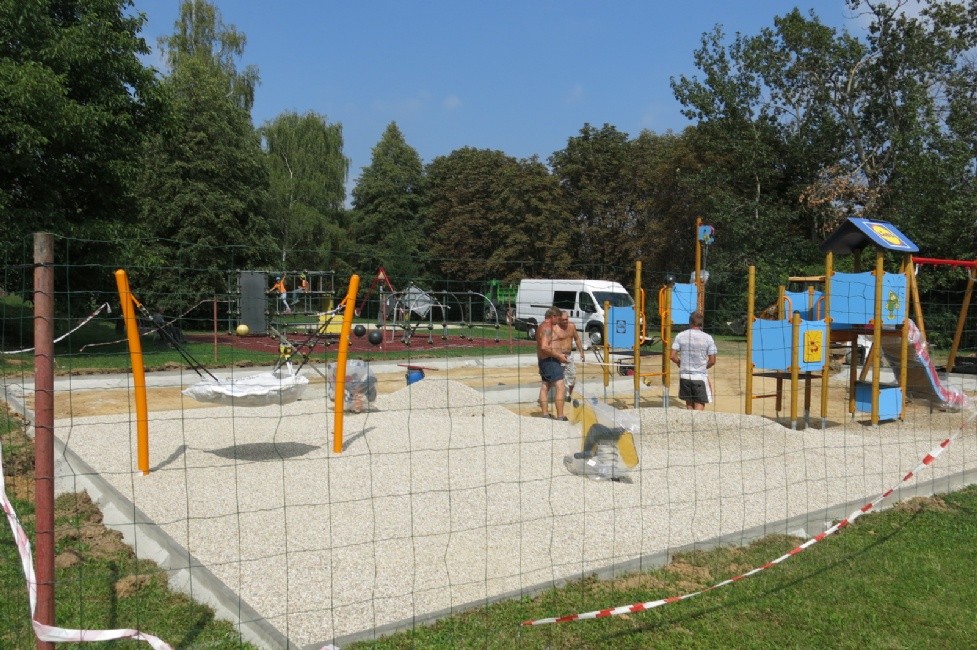 Stavba hřiště v roce 2017.jpg