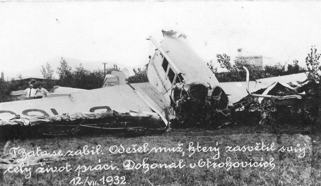 Letadlo, ve kterém zahnuli Tomáš Baťa a pilot Jindřich Brouček