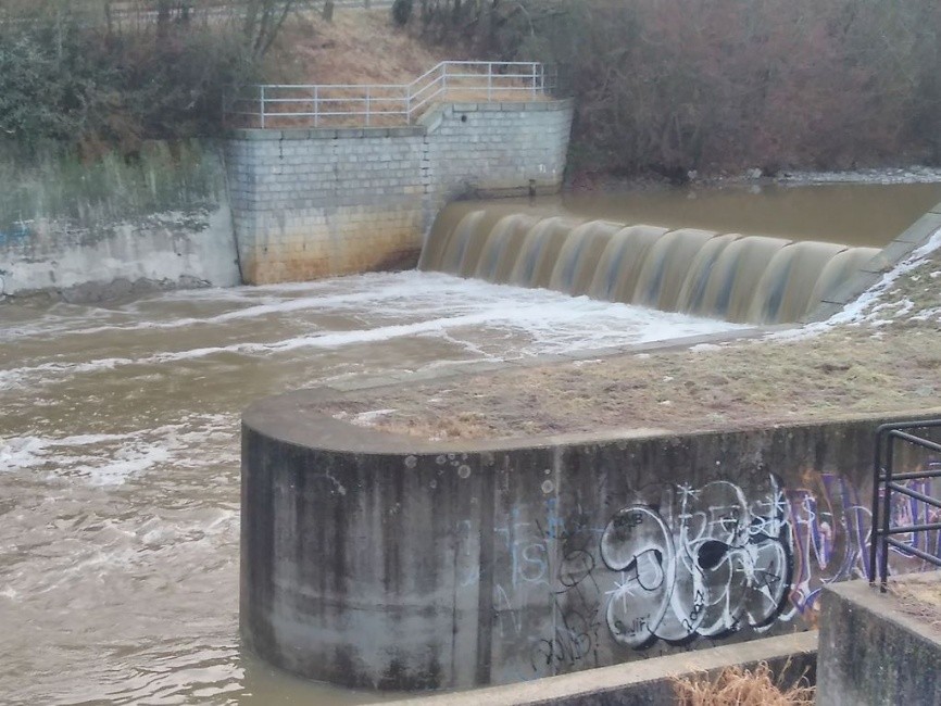 Hladina Dřevnice se zvedla