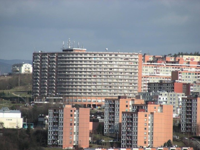 Většina krytých stání je k dispozici na Jižních Svazích.jpg