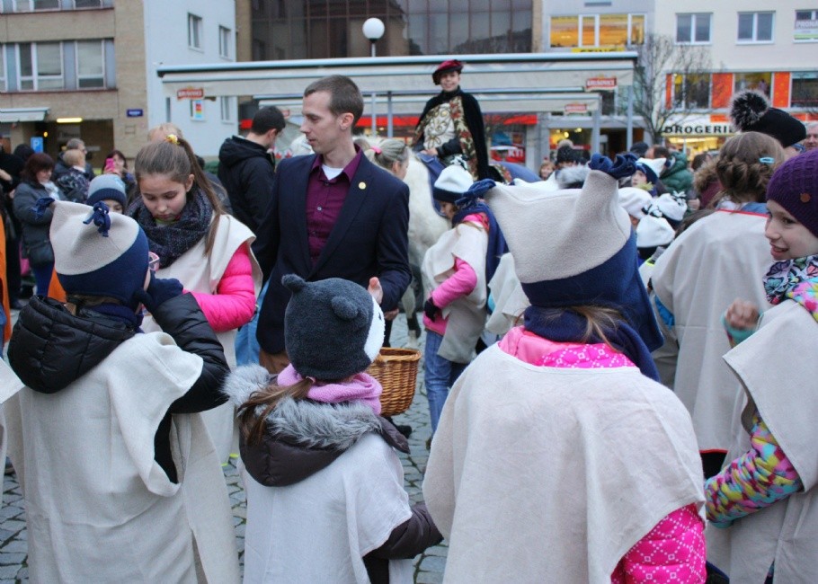 Snímek z průběhu akce na náměstí Míru
