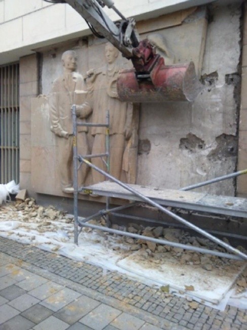 Odstraňování reliéfu probíhalo velmi nešetrně
