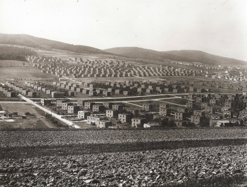 zalesna-podvesna-1930-40--foto-archiv-soka.jpg