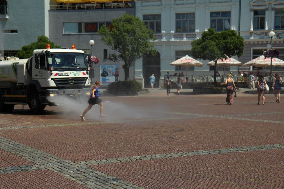 Někteří Zlíňané se nechají pokropit