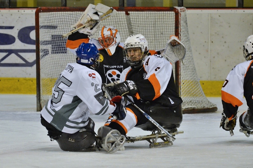 Sledge hokejové superfinále je tady!