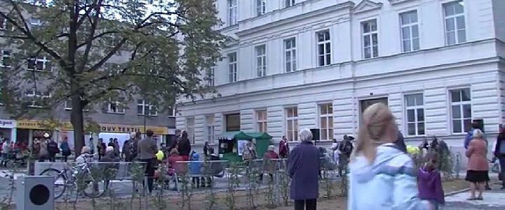 Do Zlínského klubu 204 si lidé cestu už našli