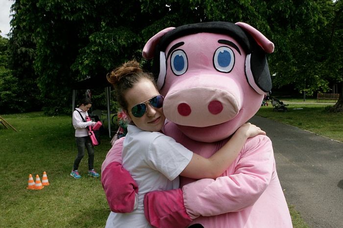 Momentka z programu u zámku