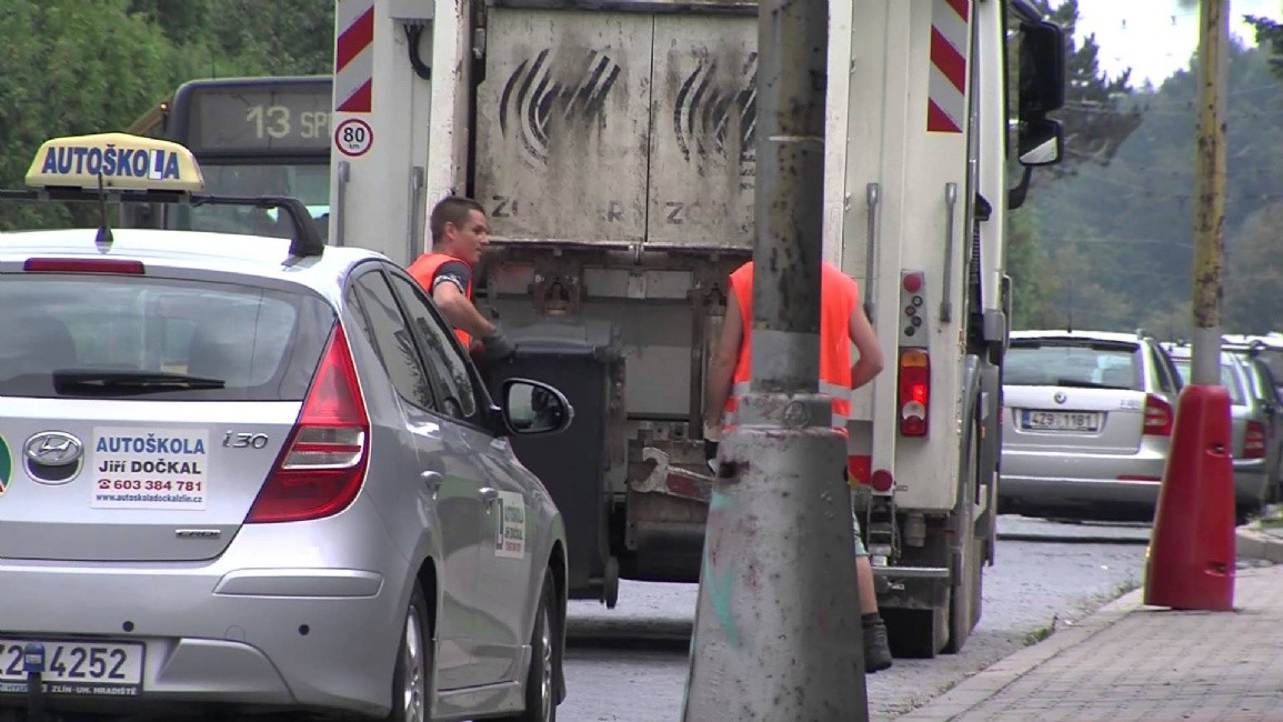 TS Zlín zajišťují mimo jiné o svoz odpadu