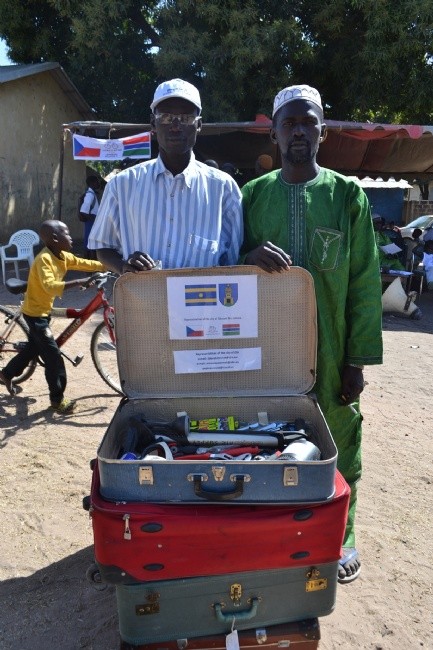 Montážní kufr už pomáhá v Africe