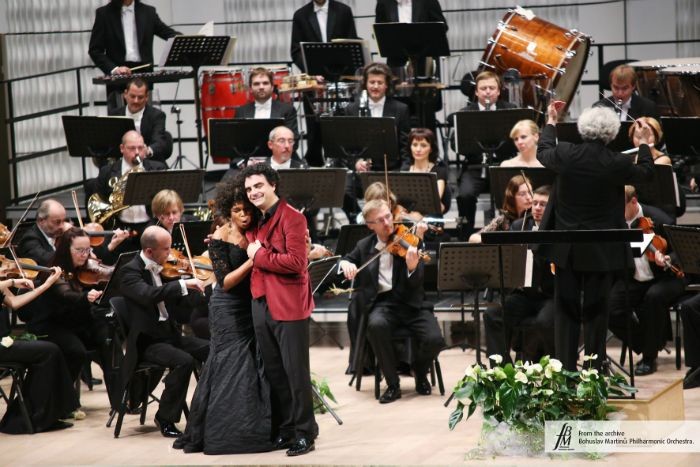 S FMB rády spolupracují i hvězdy. Jako třeba Rolando Villazón