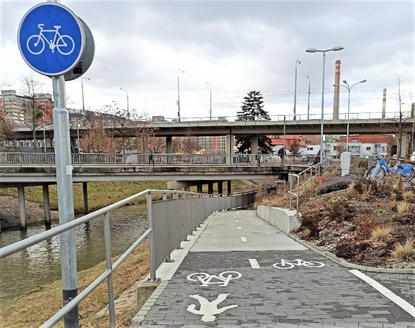 Cyklostezka soutěží