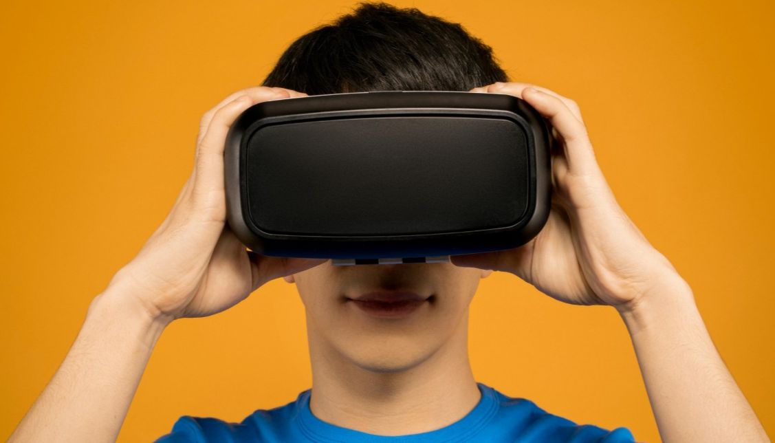 Zlín přináší virtuální realitu 5G do škol. Projekt míří do finále, veřejnost zve na demonstrační akci