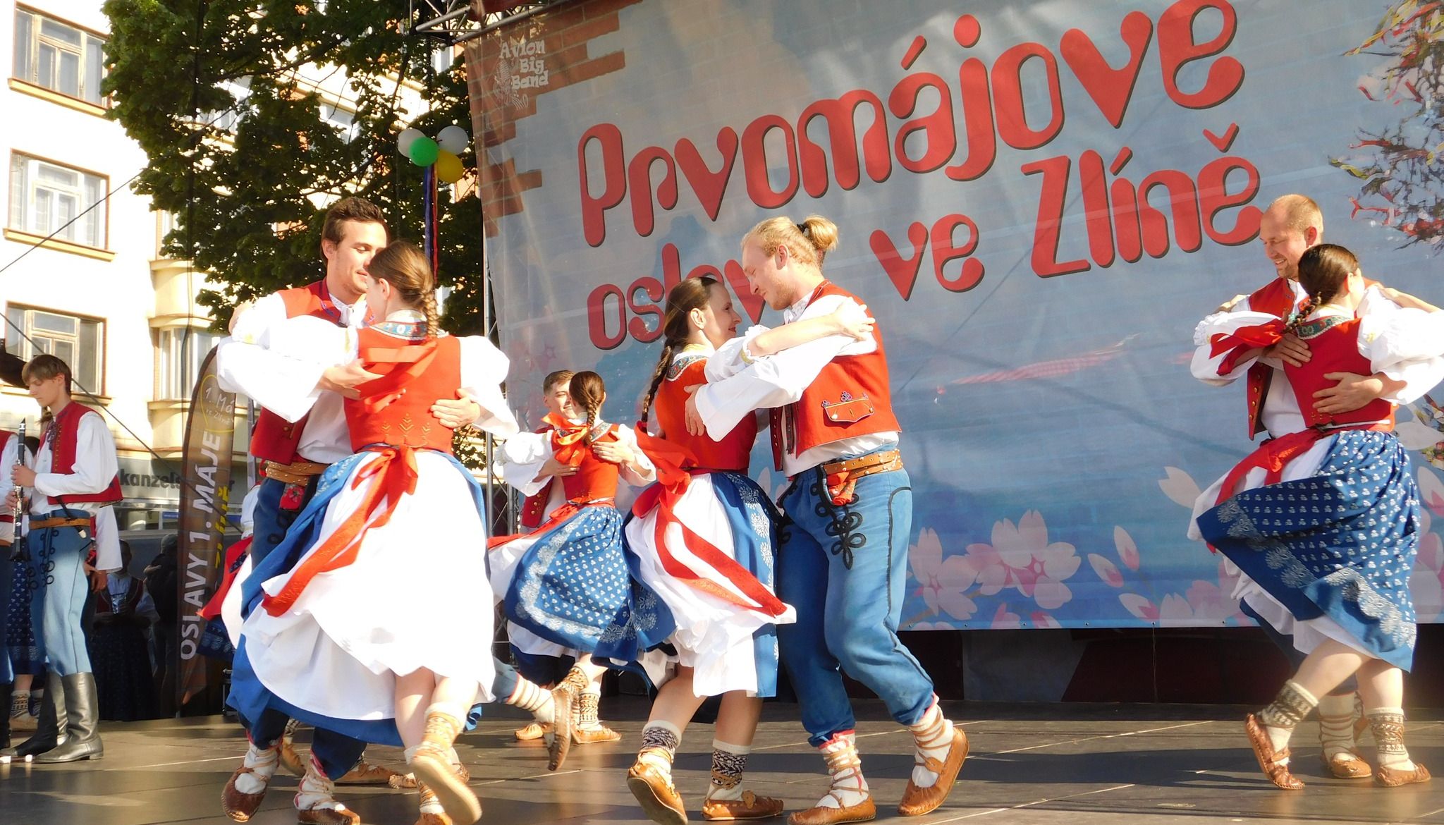 Oslavy 1. máje nabízí průvod podle baťovských tradic i bohatý program na několika místech