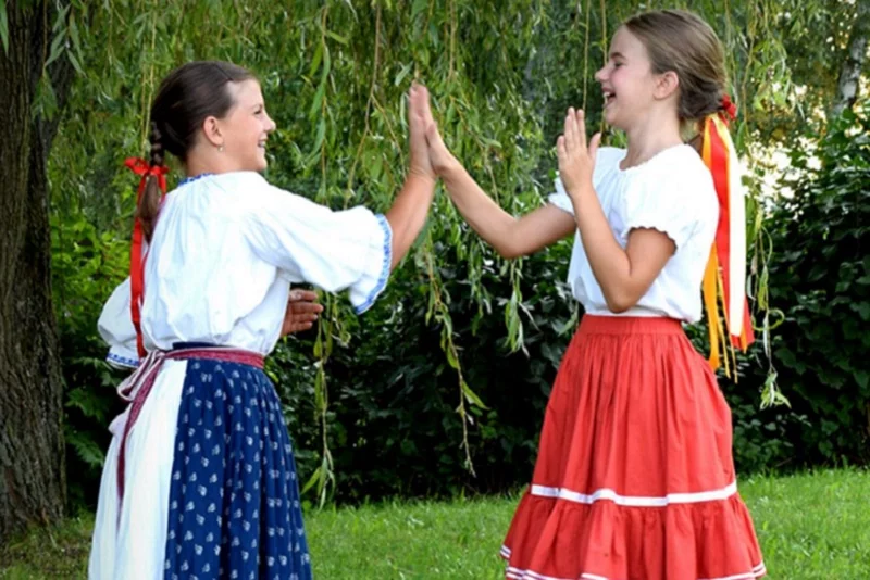 Dětský folklórní festival Májíček